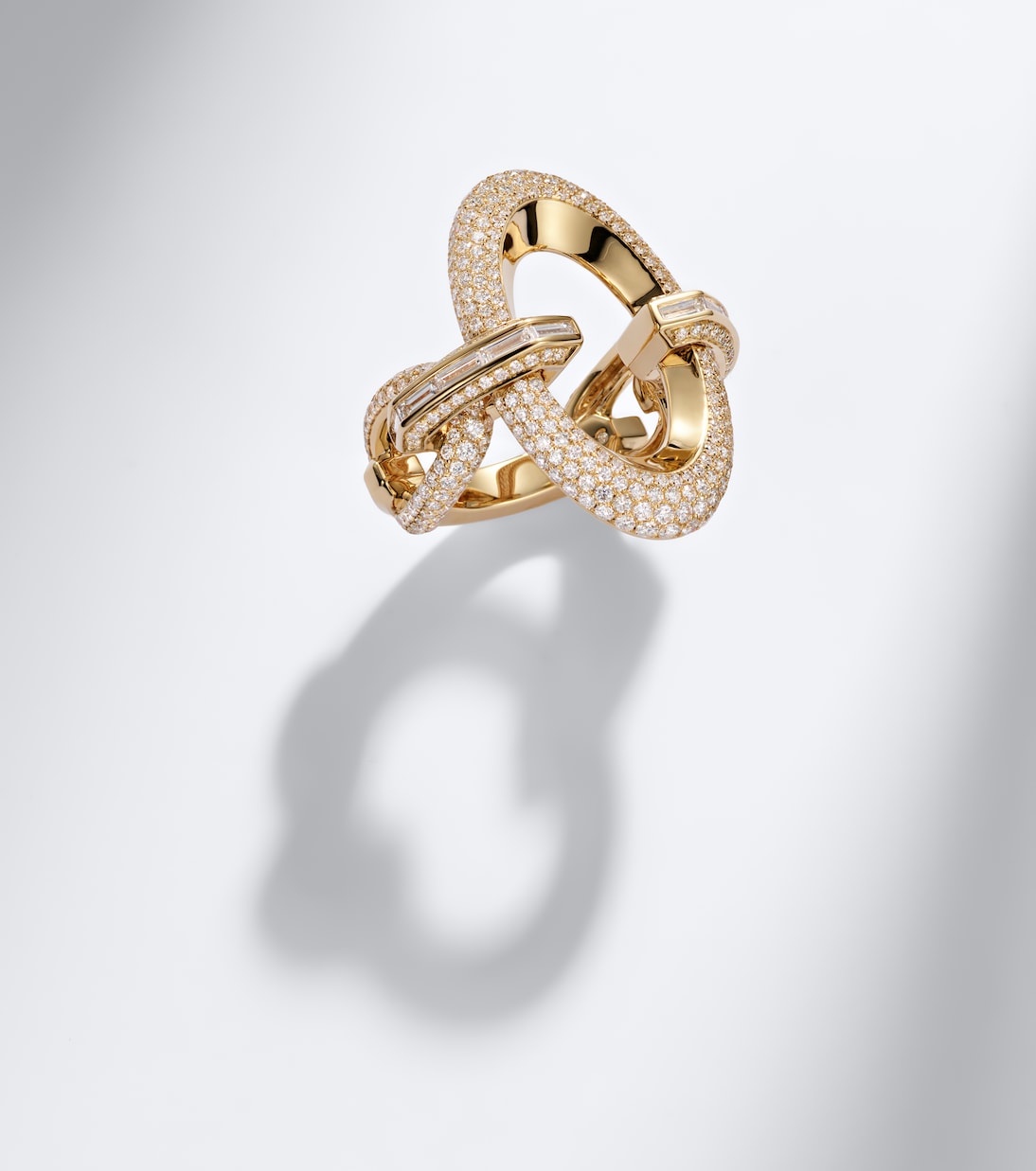 Messika - Groove 18kt gold ring with diamonds