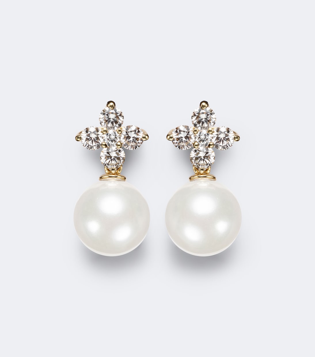 Bucherer Fine Jewellery - Bloom 18kt gold earrings with pearls and diamonds