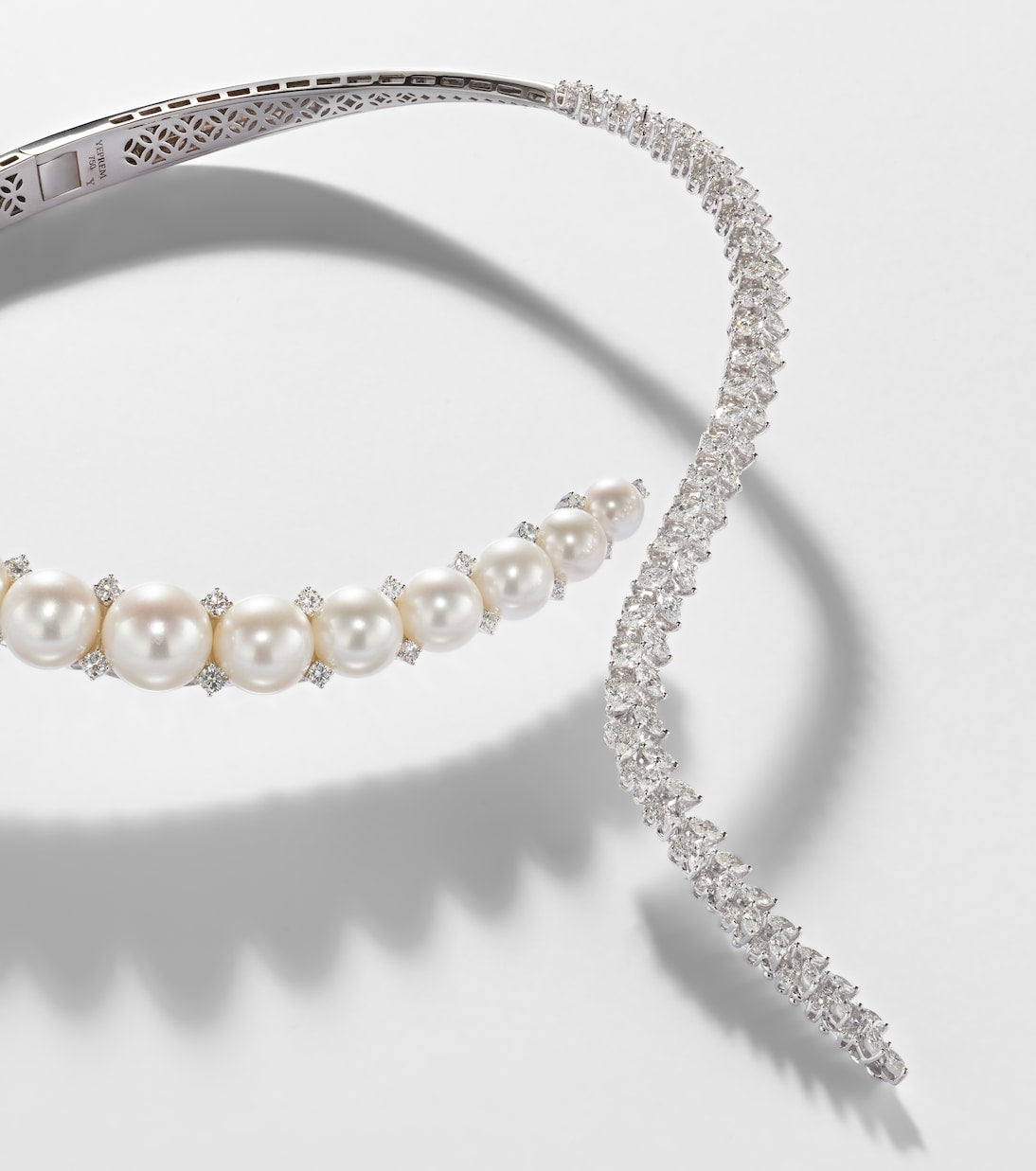Yeprem - Pearlescent 18kt white gold necklace with diamonds and pearls