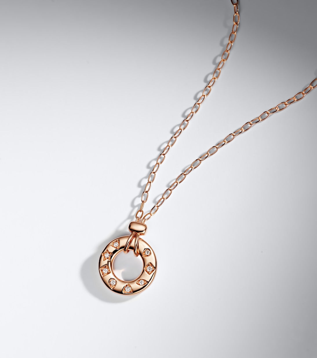 Pomellato - Iconica 18kt rose gold pendant necklace with diamonds