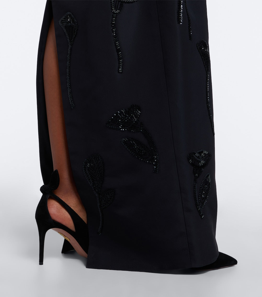 Carolina Herrera - Embellished strapless silk bustier gown