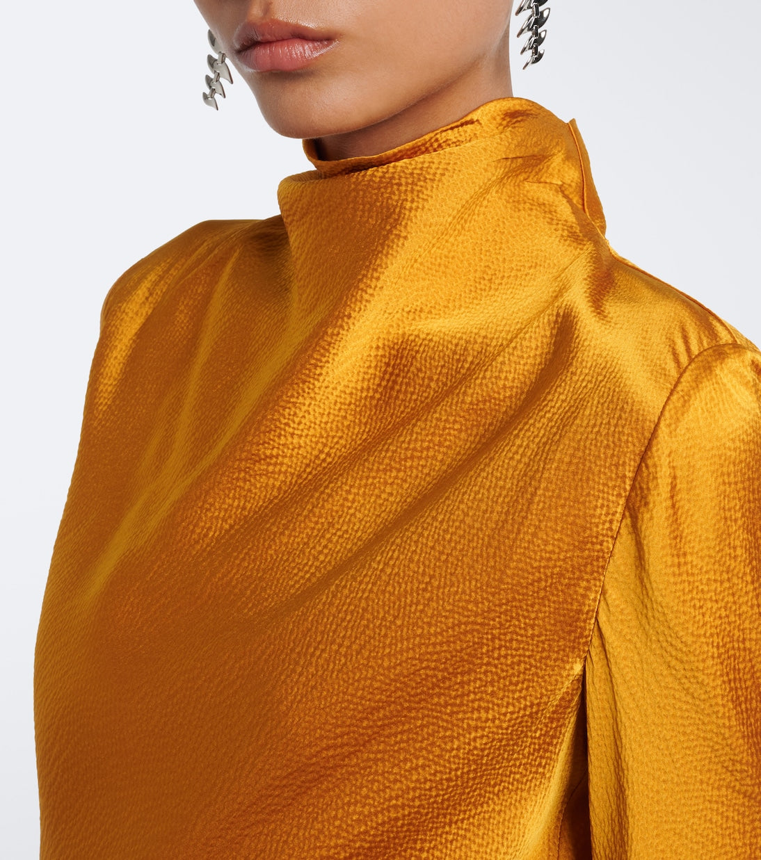 Tove - Gio silk satin gown
