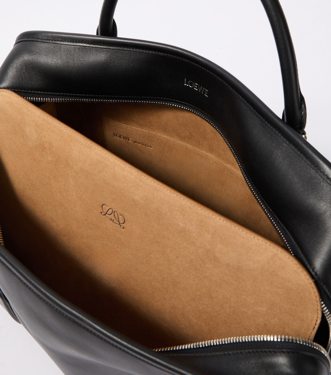 Loewe - Amazona 180 XL leather top-handle bag