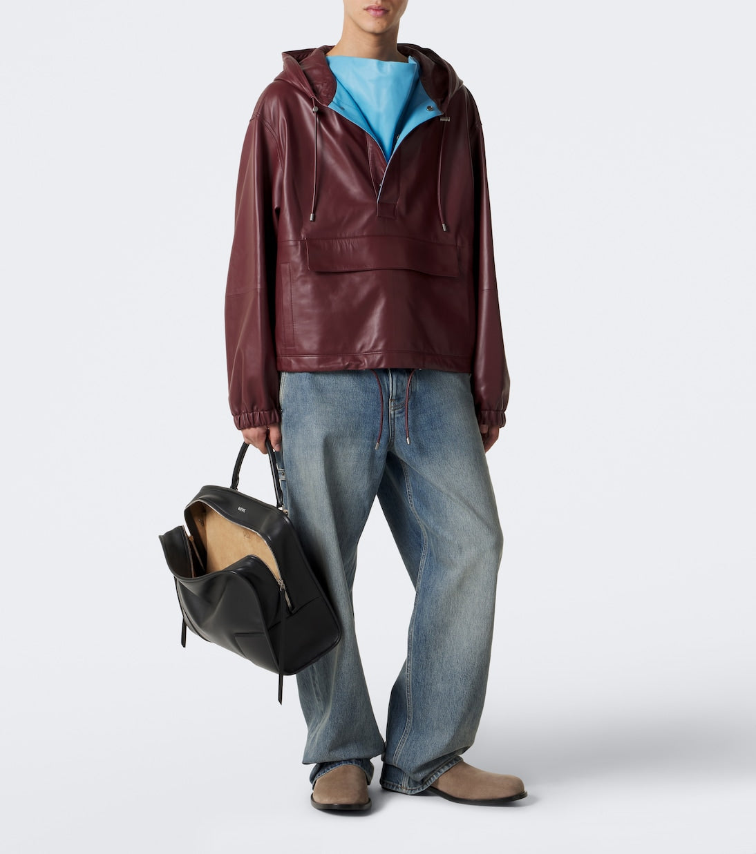 Loewe - Amazona 180 XL leather top-handle bag