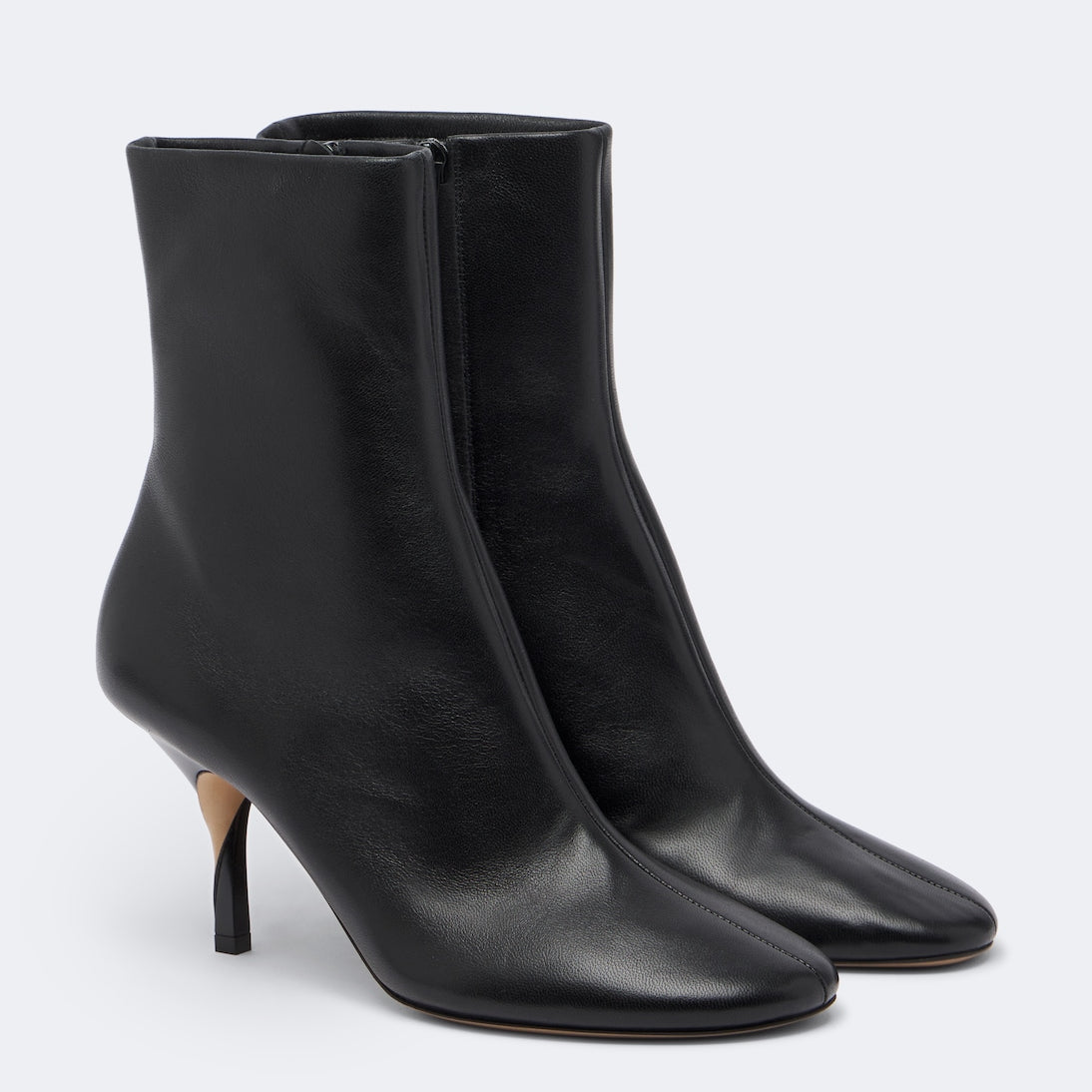 Jacquemus - Collant leather ankle boots