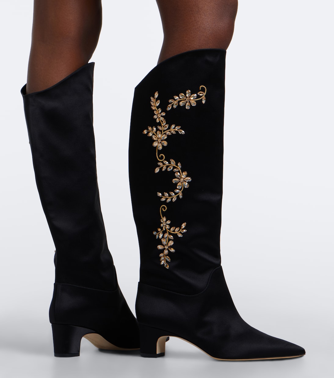 Manolo Blahnik - Dispasa embellished satin knee-high boots
