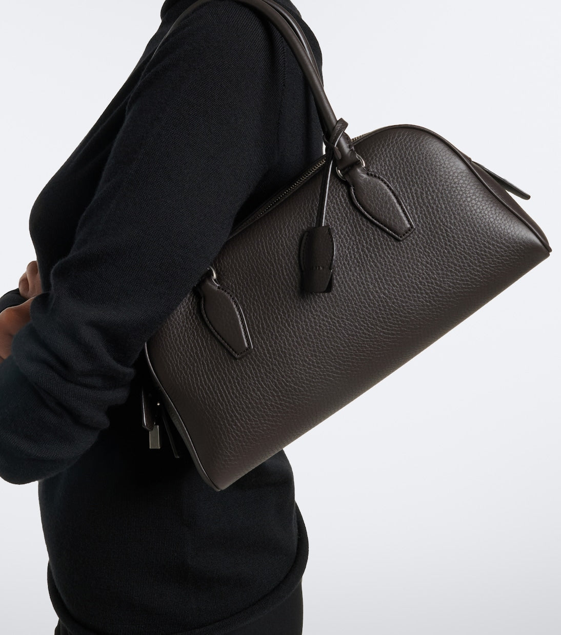 The Row - E/W India Small leather shoulder bag