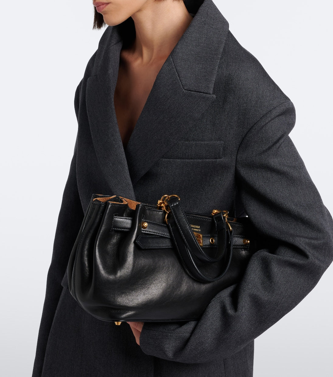 Balenciaga - Fan Small leather top-handle bag