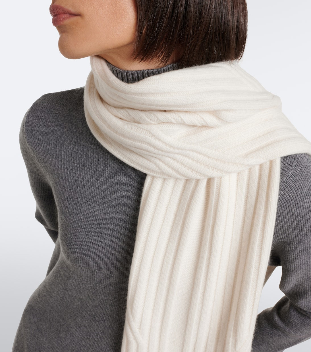 Joseph - Coral wool scarf