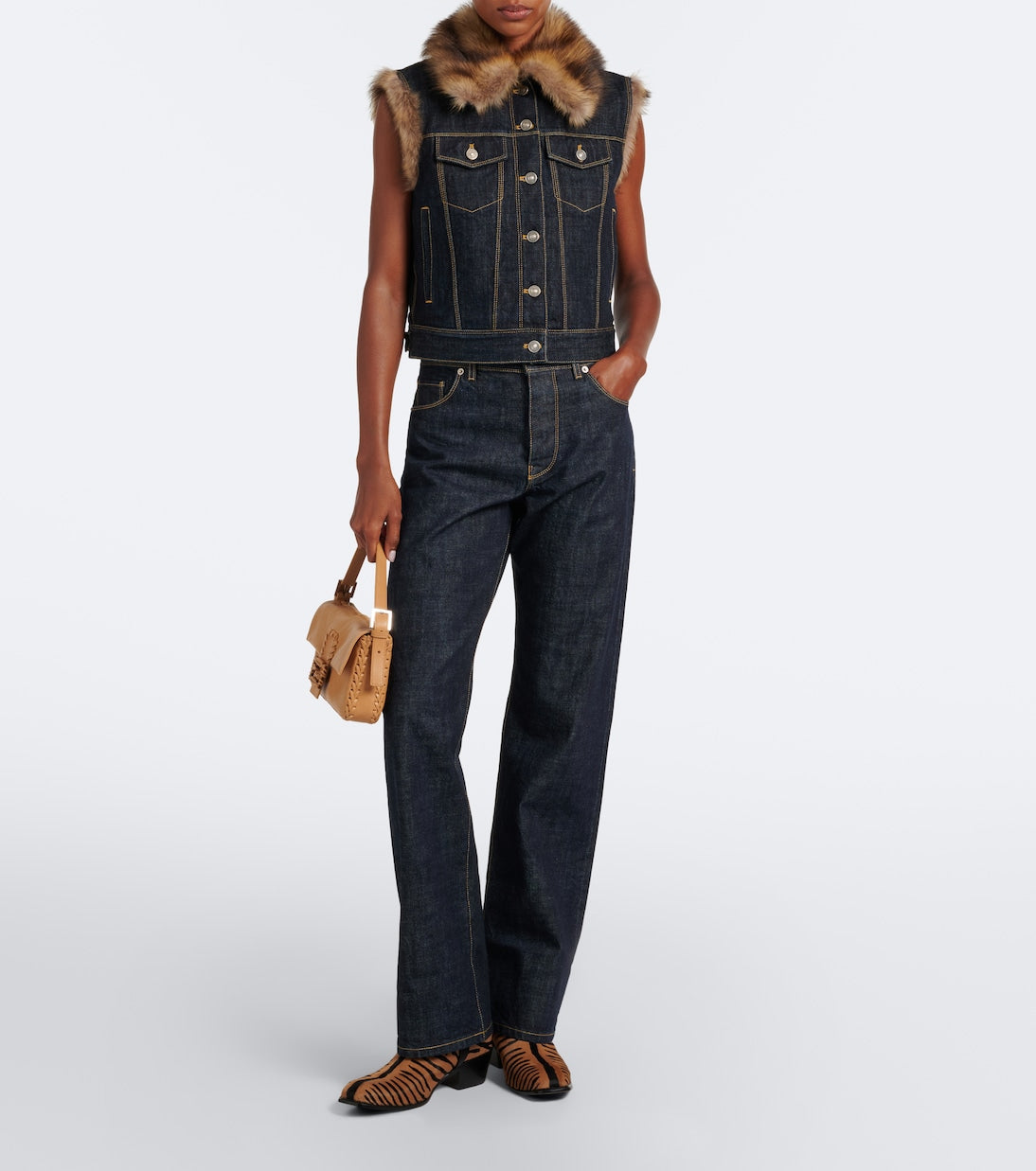 Fendi - Baguette® 26424 Small leather shoulder bag