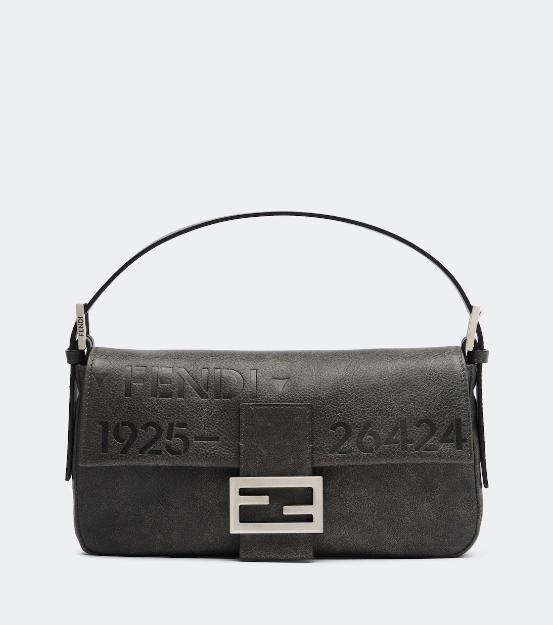 Fendi - Baguette® 26424 leather shoulder bag