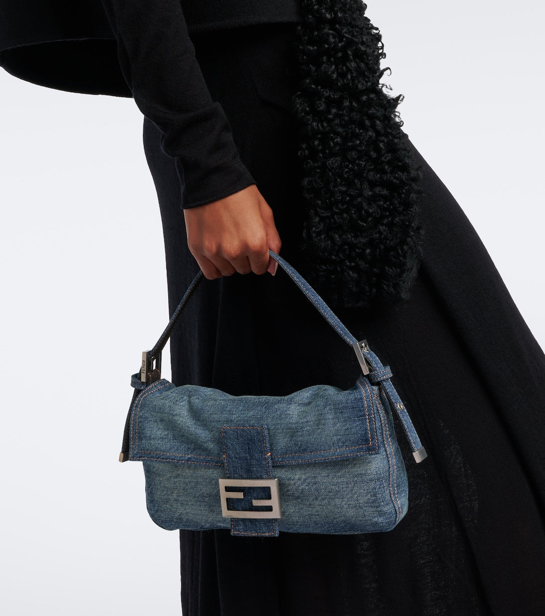 Fendi - Baguette® 26424 Small denim shoulder bag