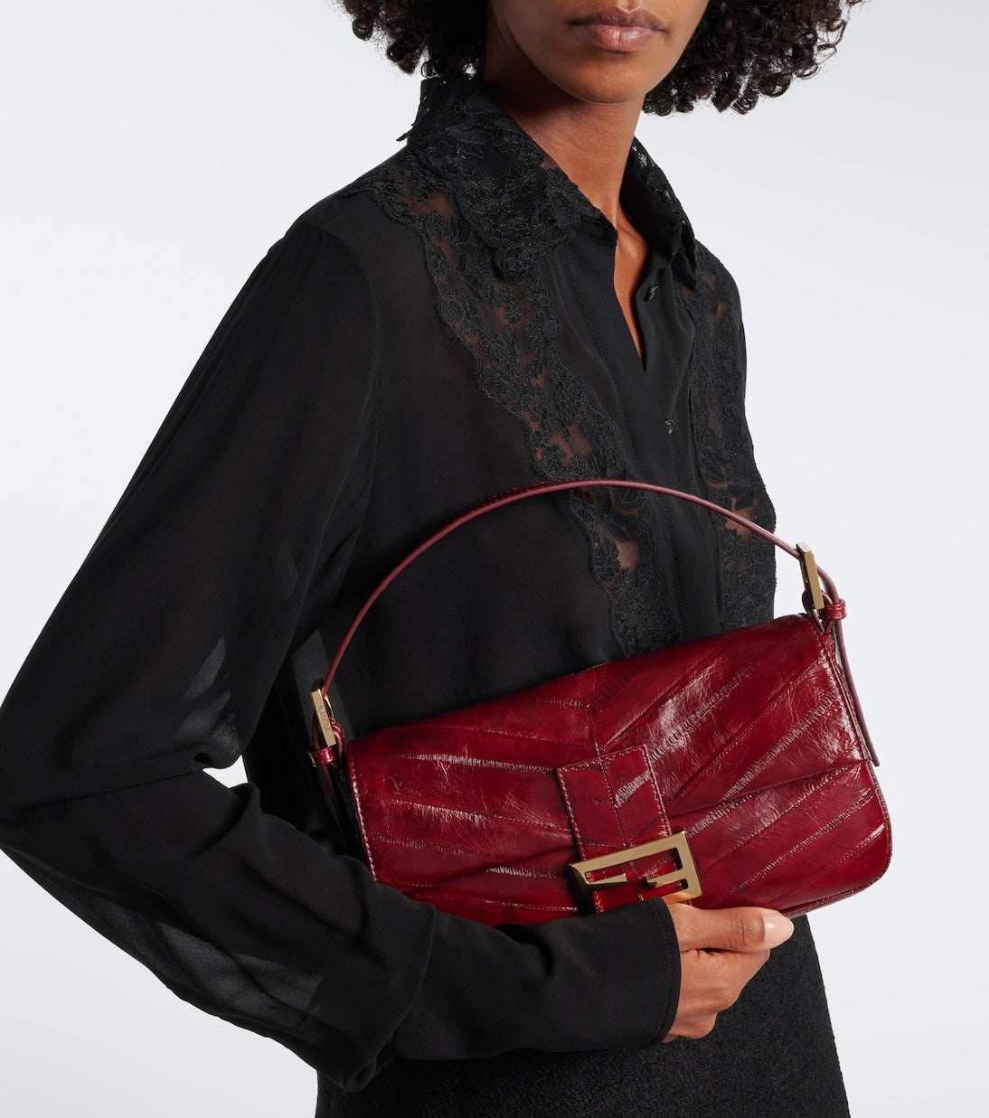 Fendi - Baguette® 26424 Small eel leather shoulder bag