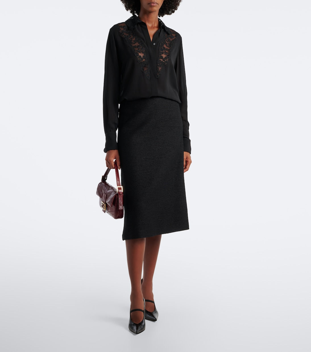 Fendi - Baguette® 26424 Small eel leather shoulder bag