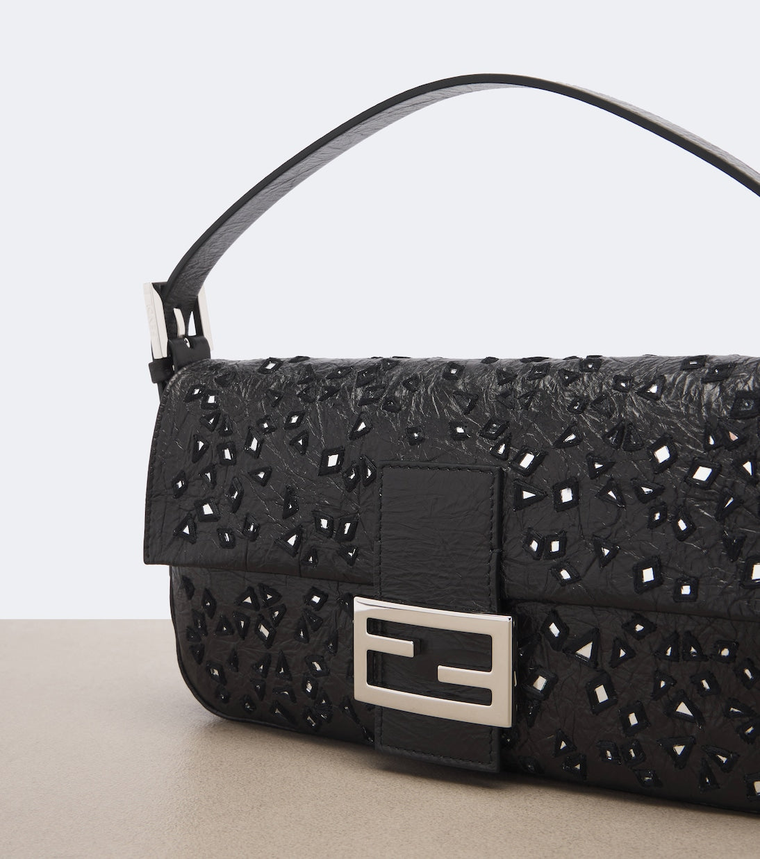 Fendi - Baguette® Small 26424 leather shoulder bag