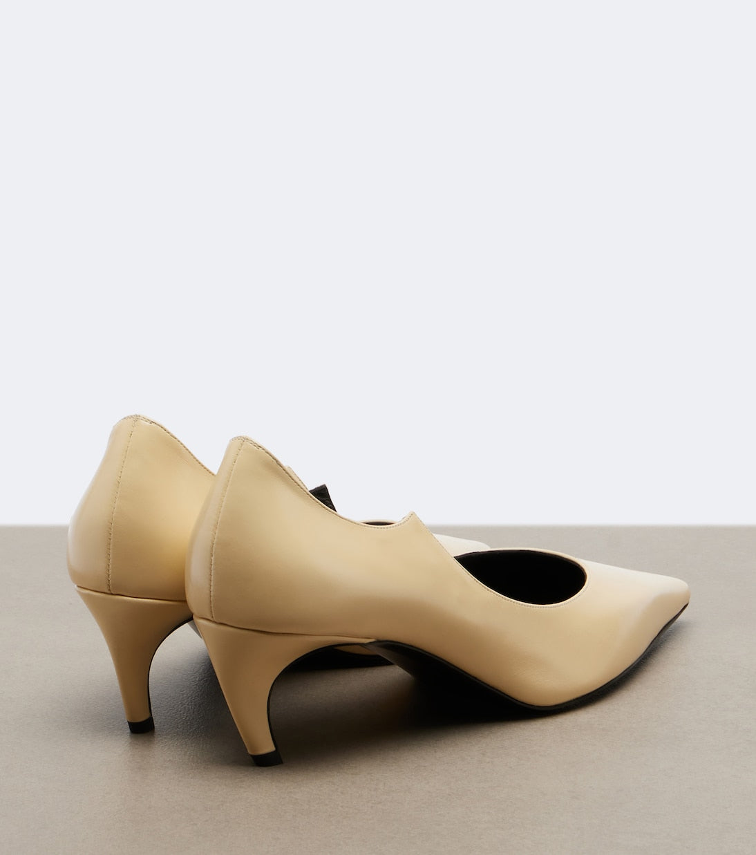 Khaite - Valerie leather pumps