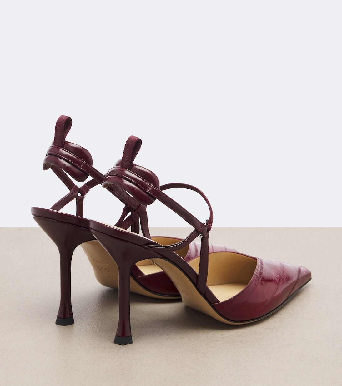 Fendi - Very Colibrì leather slingback pumps