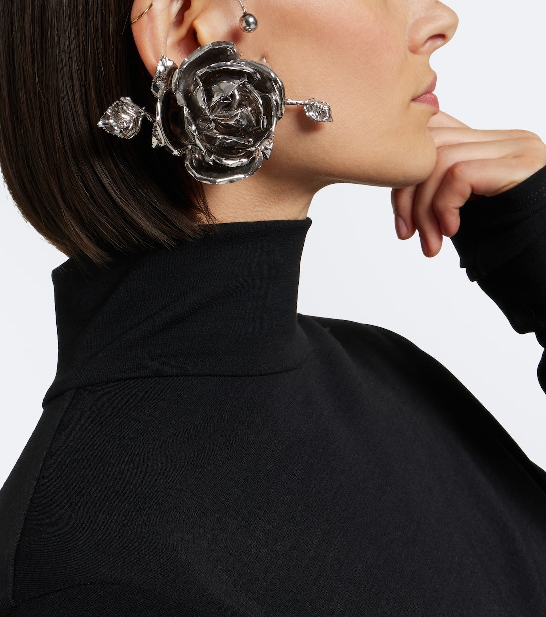 Magda Butrym - Rose ear cuff