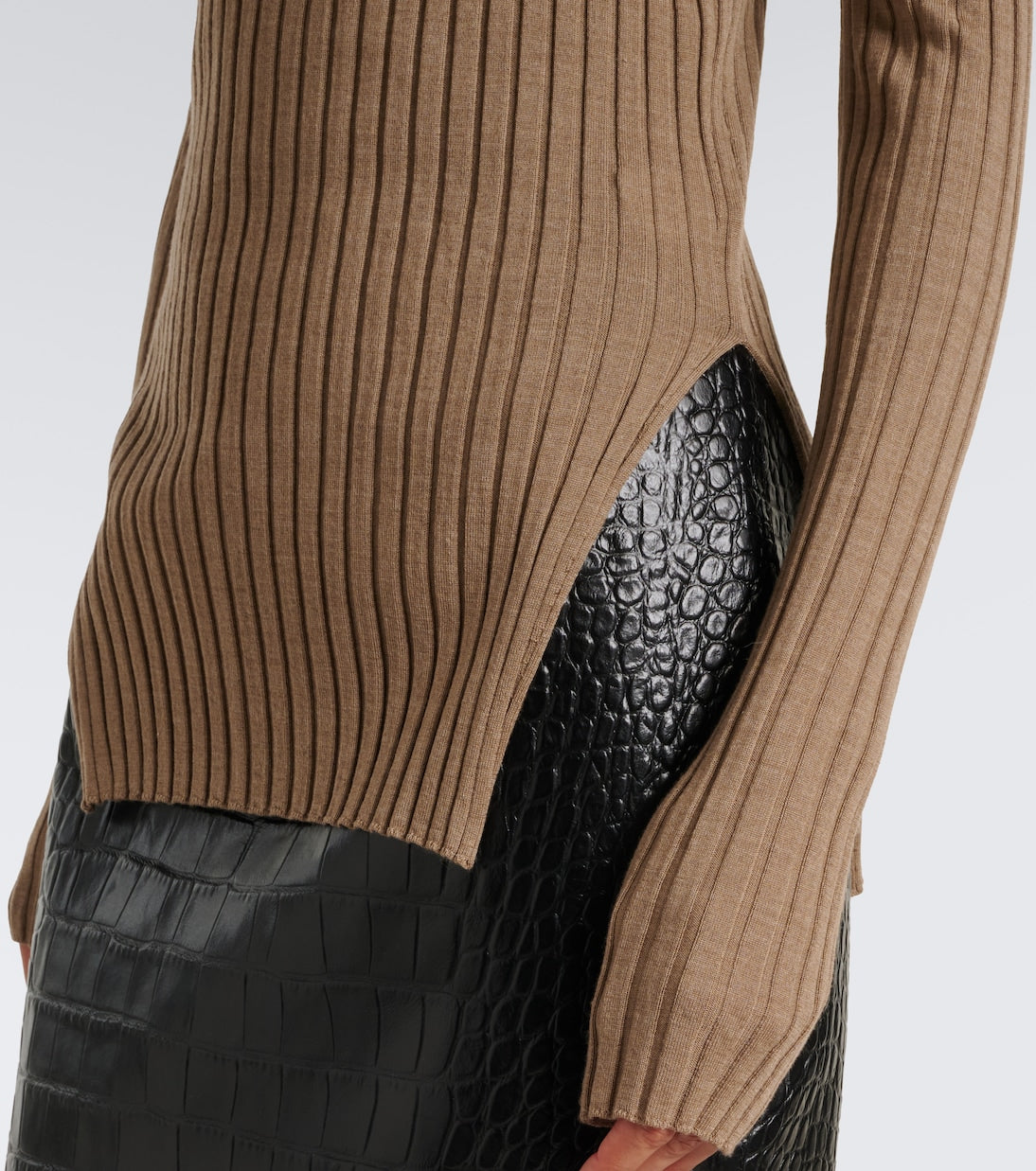 Khaite - Vinci wool and silk turtleneck top