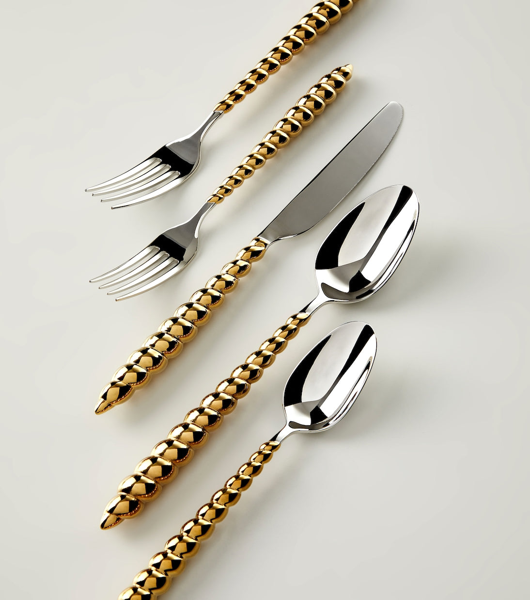 L'Objet - x Jessica McCormack gold-plated cutlery set