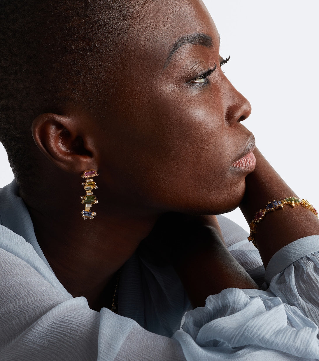 Suzanne Kalan - 18kt gold drop earrings with sapphires and diamonds