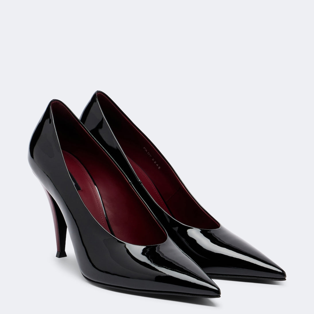 Givenchy - Pointy patent leather pumps