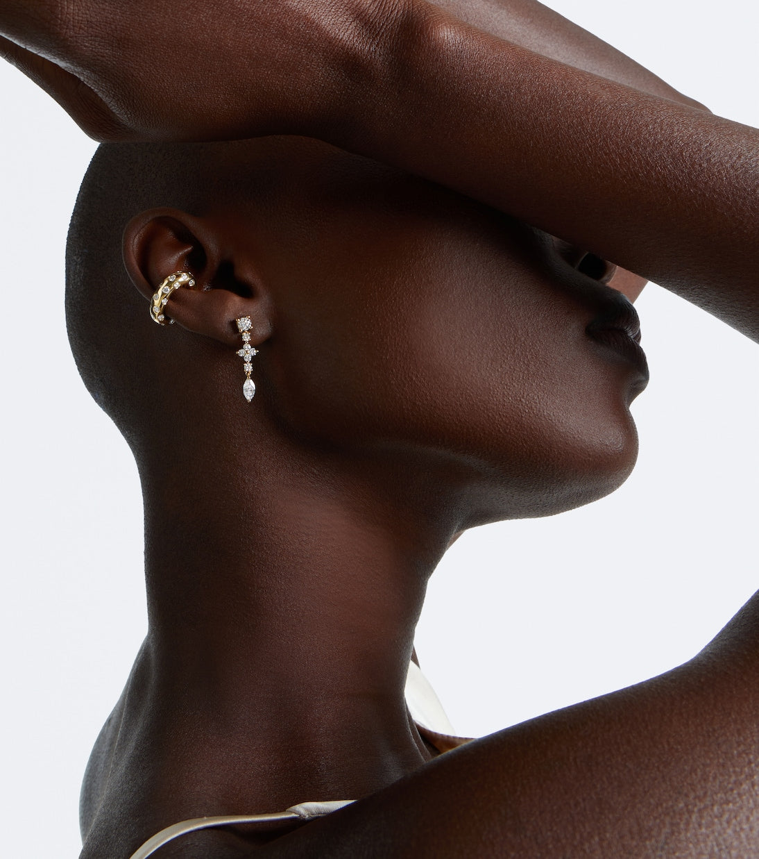 Anita Ko - Cosmo 18kt gold single ear cuff with diamonds