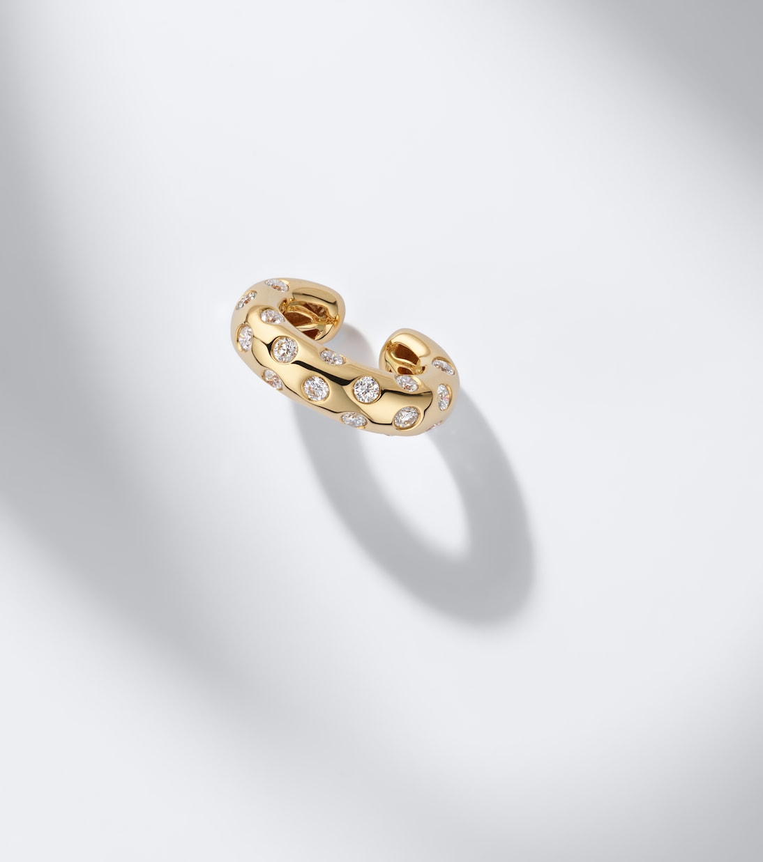 Anita Ko - Cosmo 18kt gold single ear cuff with diamonds