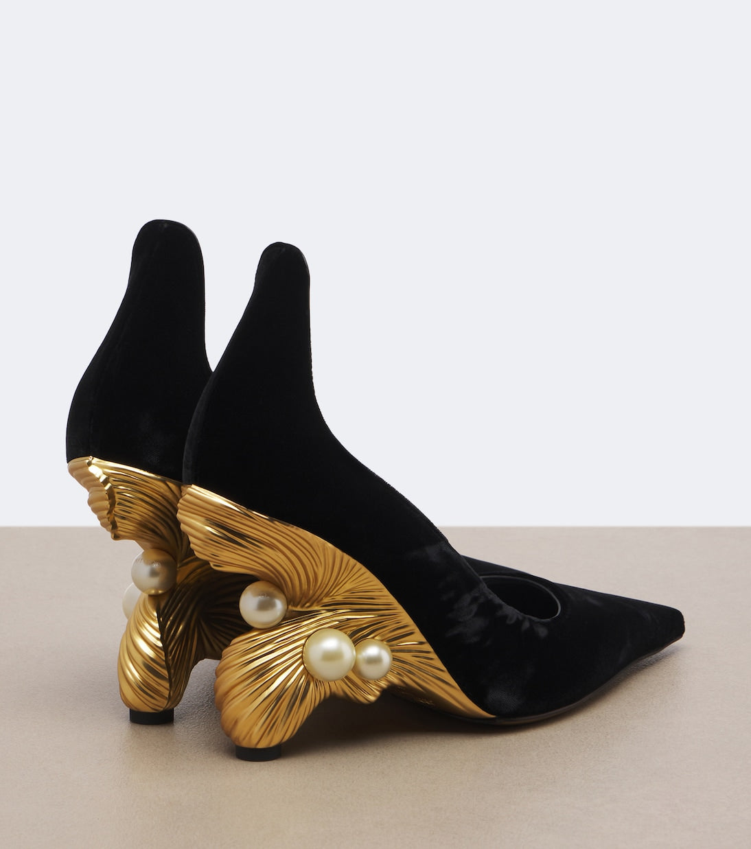 Jimmy Choo - Ithaca embellished velvet pumps