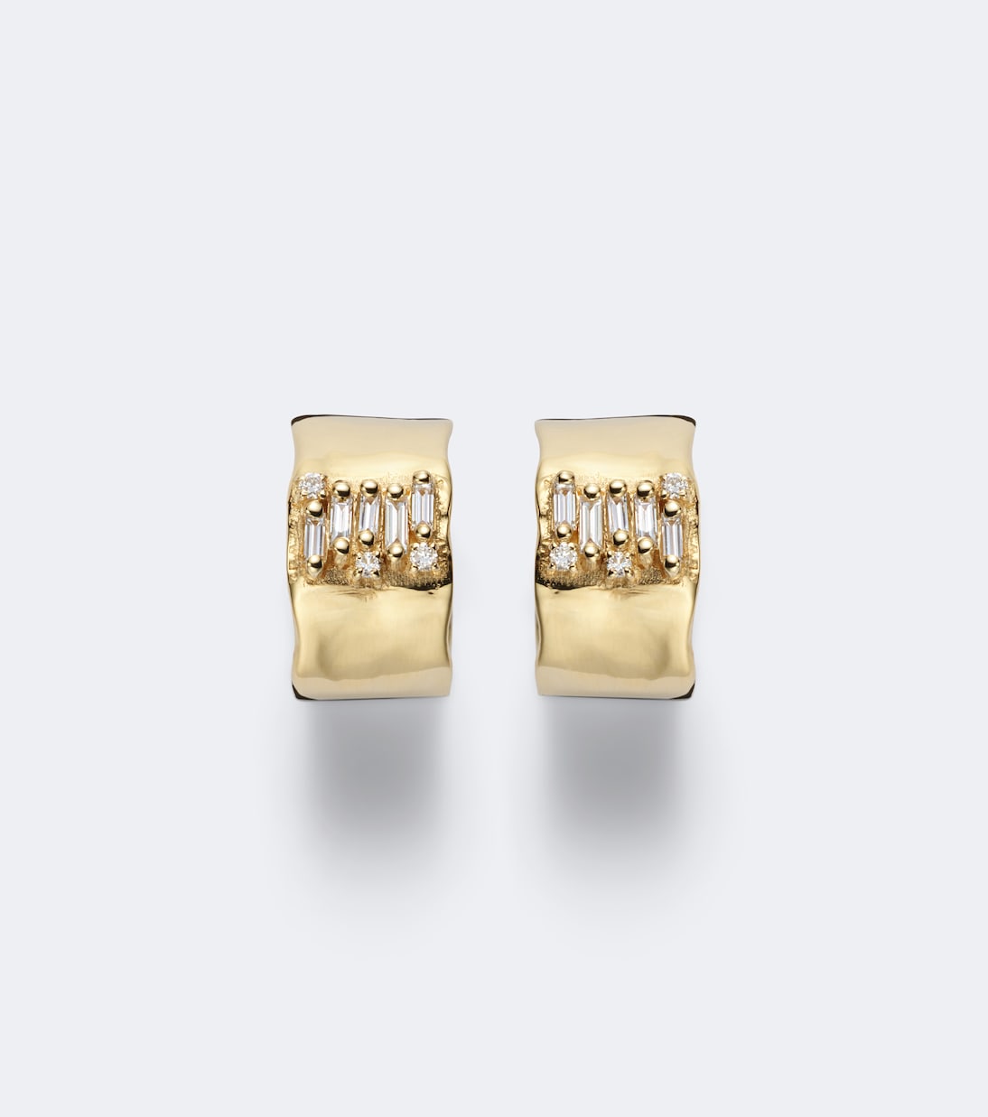 Suzanne Kalan - Mini 18kt gold hoop earrings with diamonds