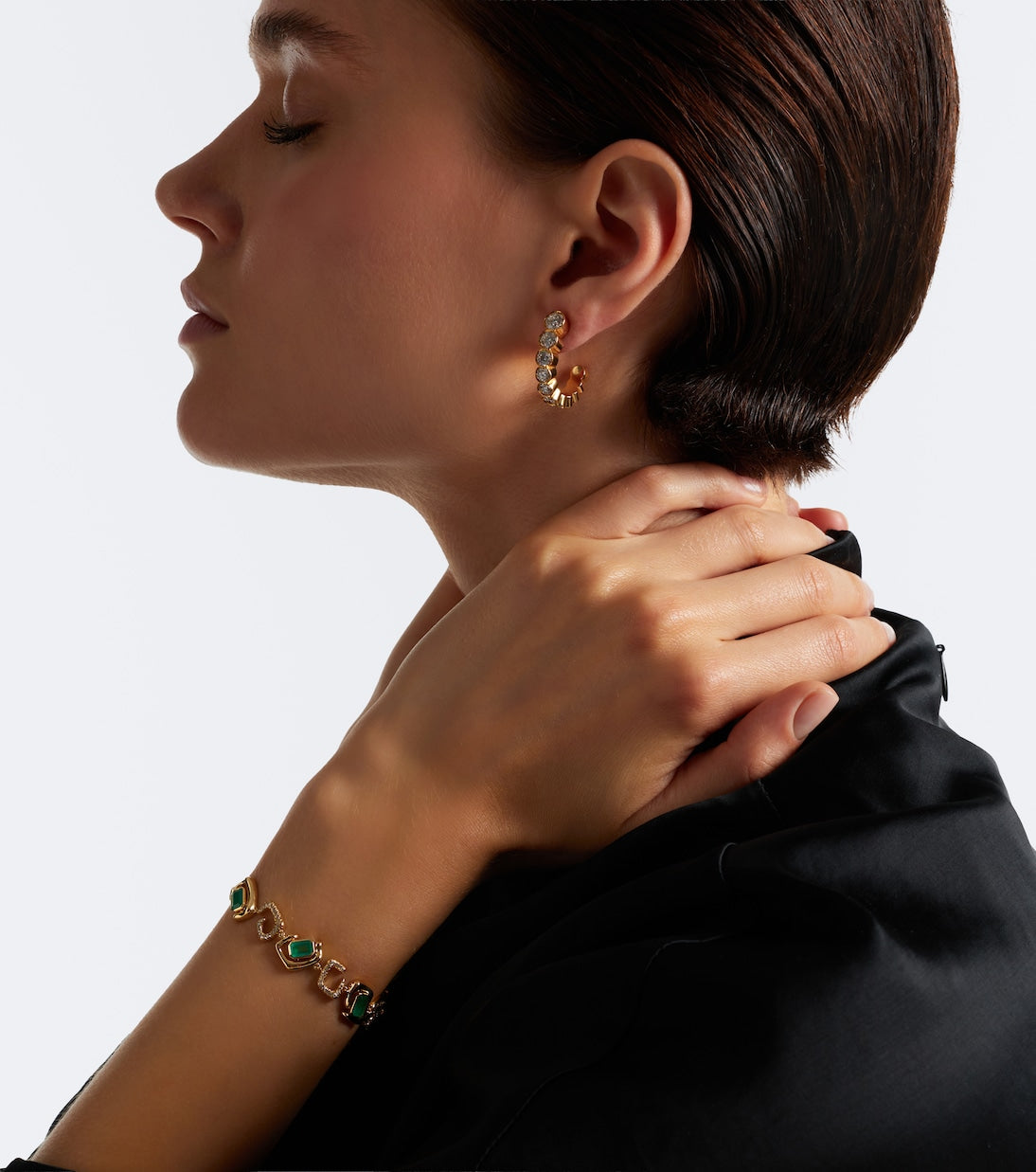 Shay Jewelry - 18kt gold bracelet with emeralds and diamonds