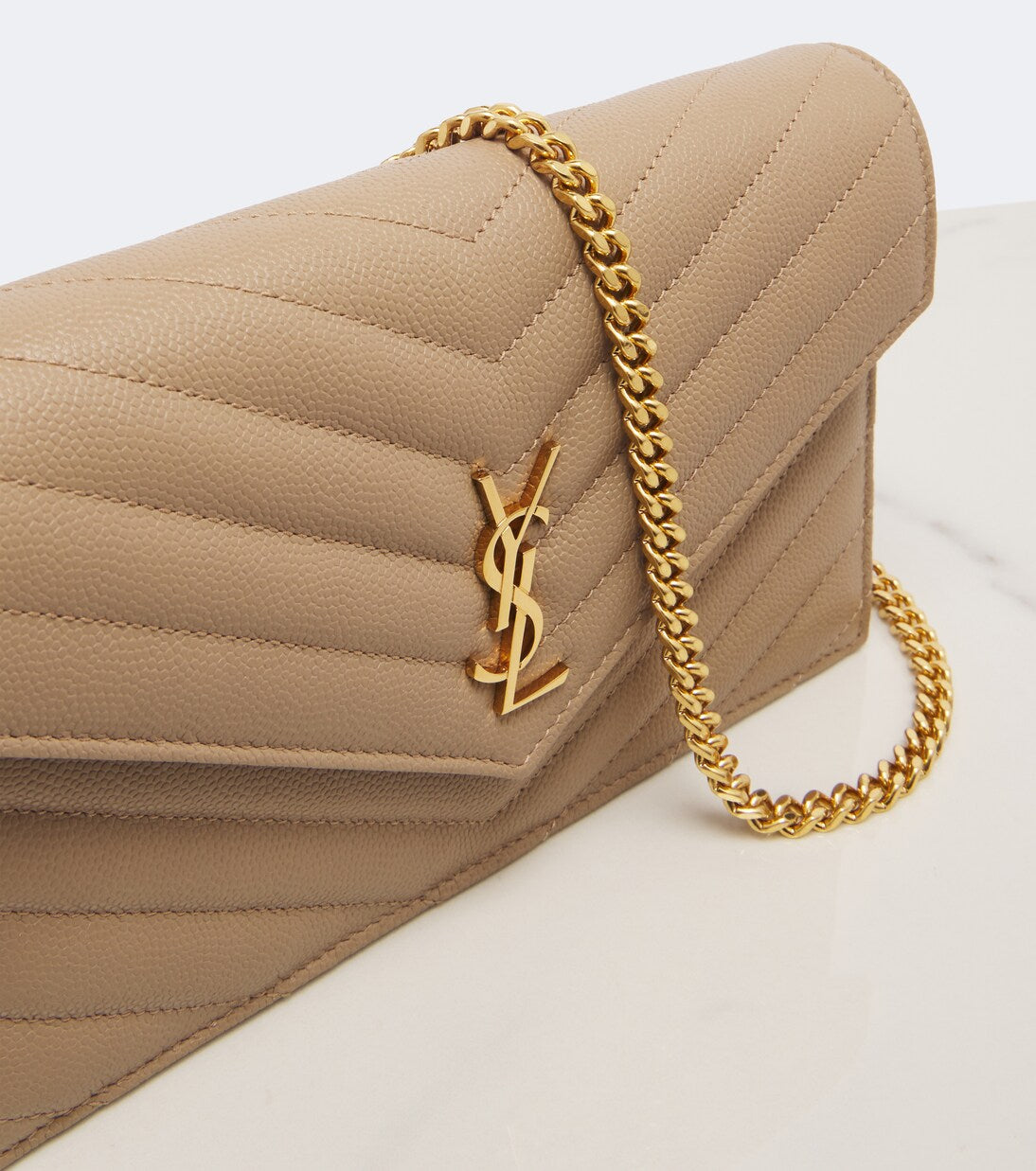 Saint Laurent - Cassandre Envelope leather wallet on chain