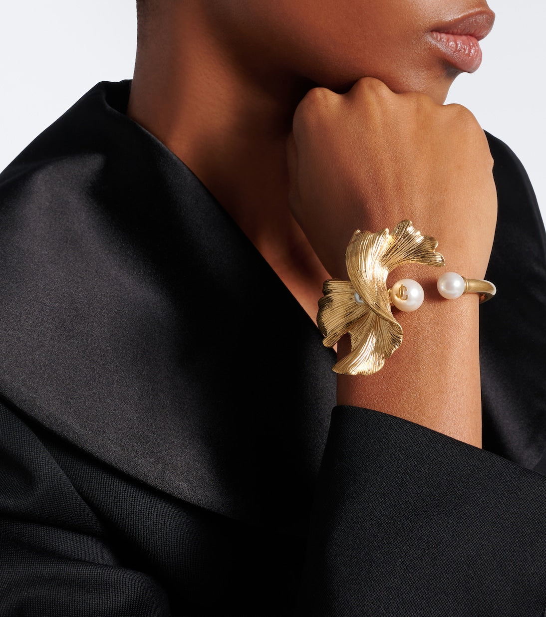 Jimmy Choo - Wave embellished cuff bracelet