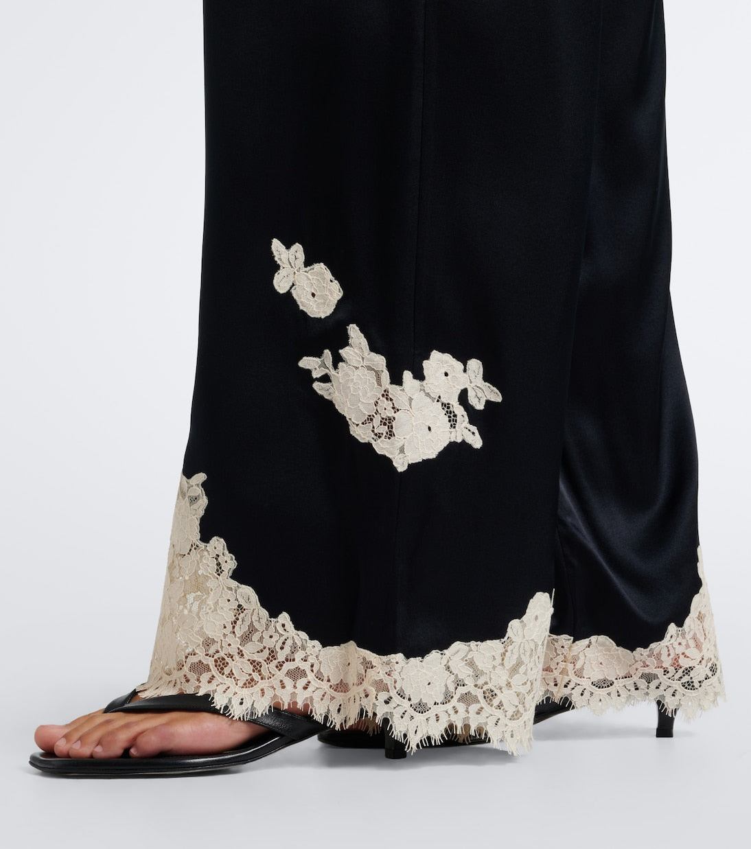 Dôen - Lavon lace-trimmed silk satin wide-leg pants
