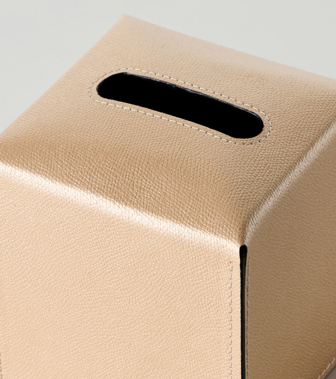 Giobagnara - Leather tissue holder