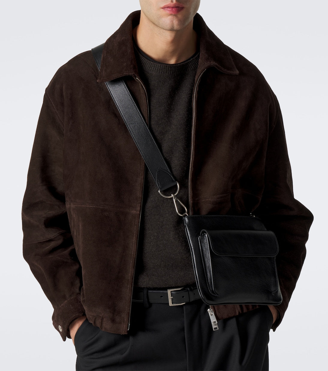 Métier - Slide leather messenger bag
