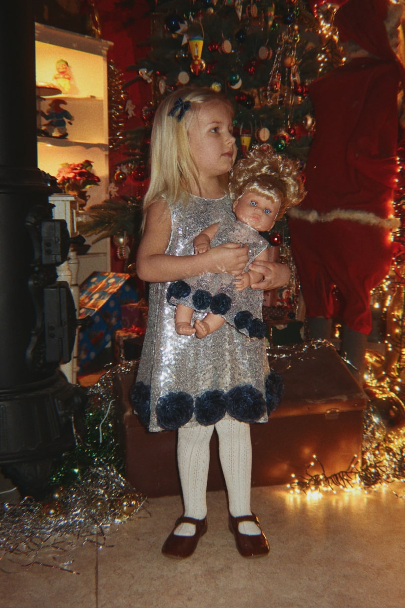 Konges Sløjd - Tindra floral-appliqué sequined dress
