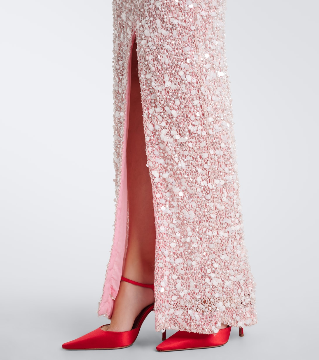 Là Fuori - Isolde sequined halterneck gown