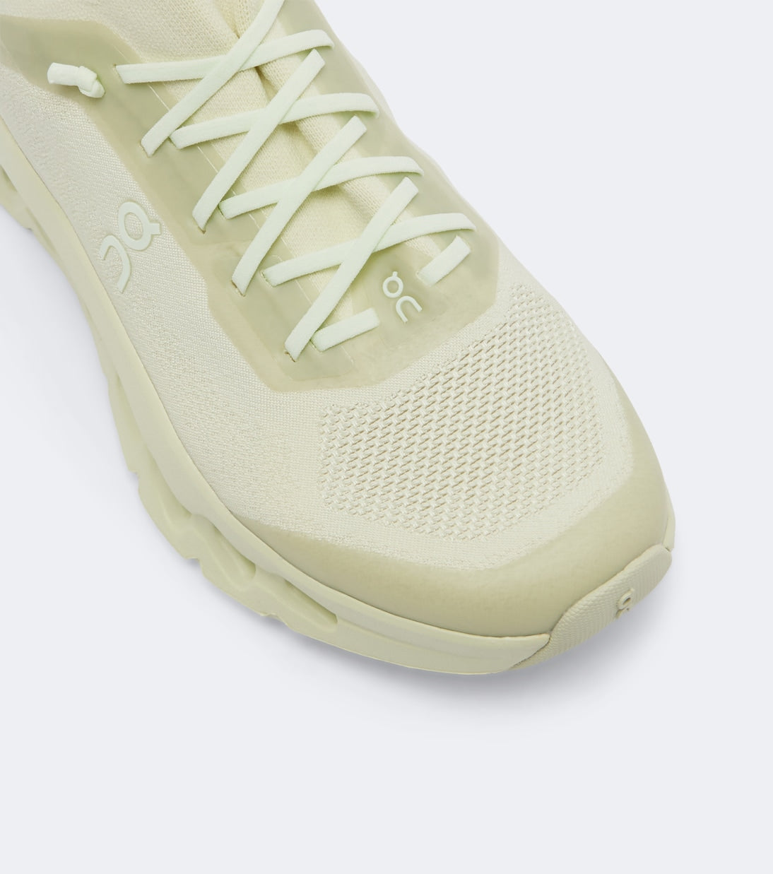 On - x Zendaya Cloudtilt Moon running shoes