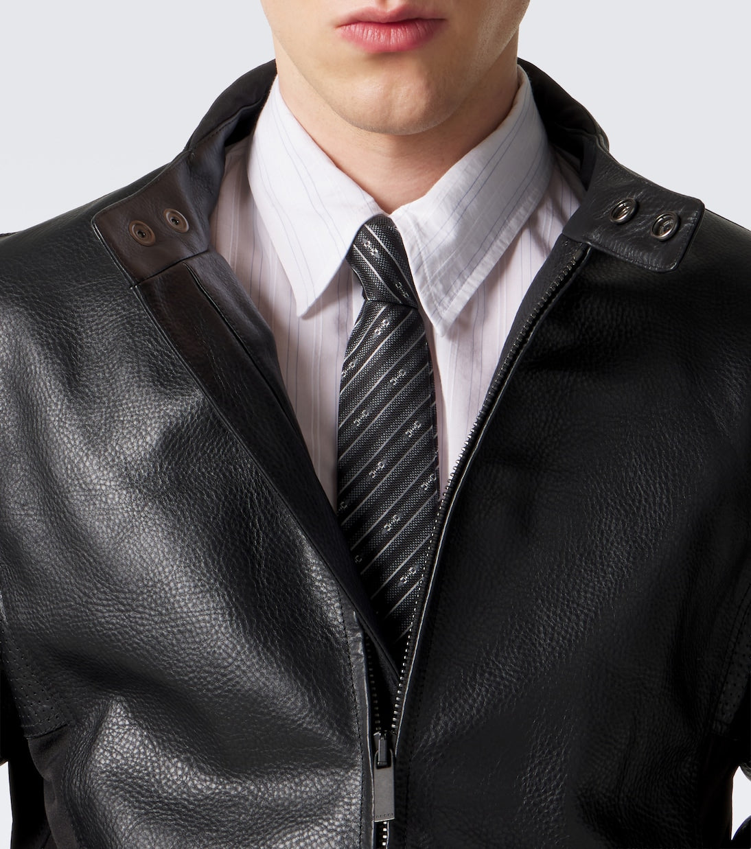 Gucci - Striped silk jacquard tie